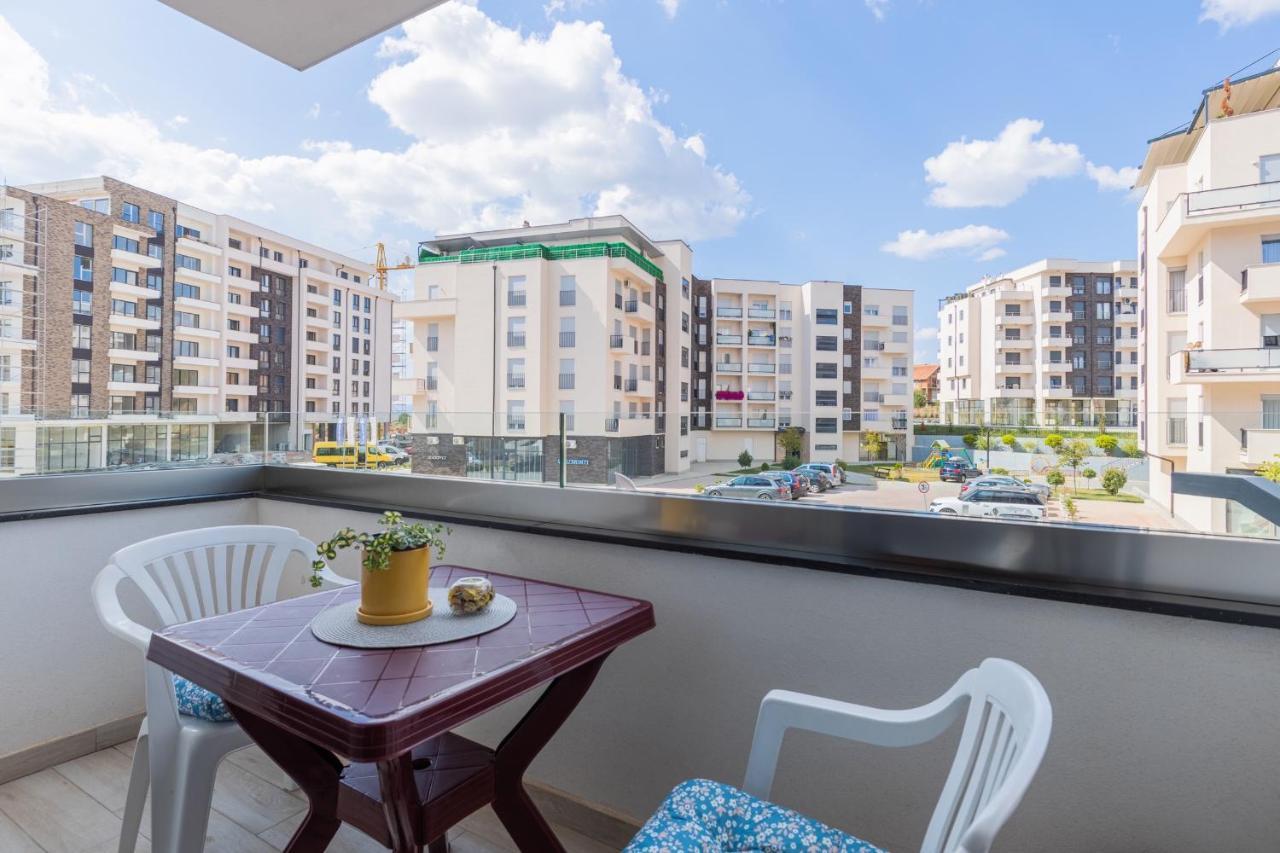 Bleri Apartment, 2 Bedroom, Free Parking Pristina Exterior foto